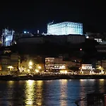 Vitoria Douro * Vila Nova de Gaia